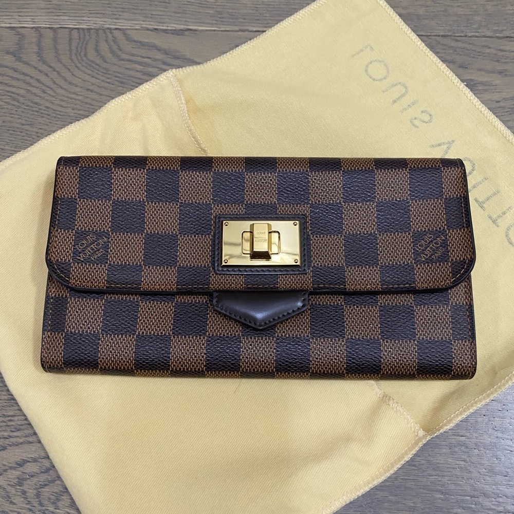 Authentic Louis Vuitton Rosebery Damier Ebene Wallet